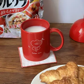 Красная керамическая кружка с милым принтом в виде тюльпана, чашка для завтрака в виде сердца девушки, чашка для кофе, чашка для молока, чашка для воды